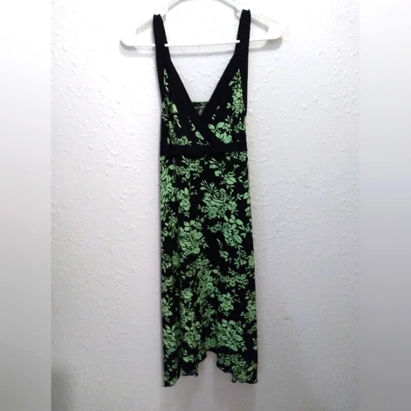 Mariposa | Dresses | Mariposa Sleeveless Dress | Poshmark